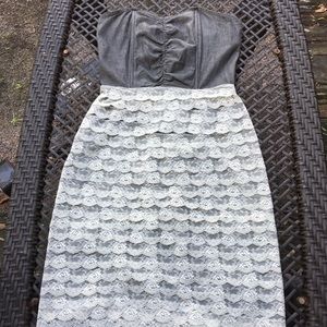 Jump strapless junior dress w/ lace mod